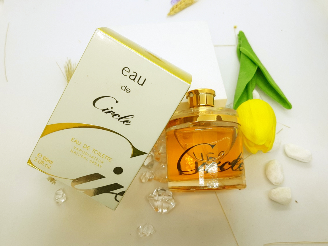 nuoc-hoa-nu-circle-vang-1