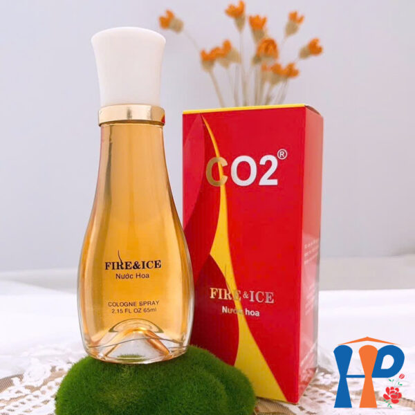 Nước hoa Nữ CO2 Fire & Ice Cologne Spray (hương hoa cỏ Phương Đông, lưu hương 4 - 7 giờ)