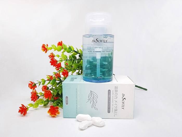 nuoc-tay-trang-dr-softly-03