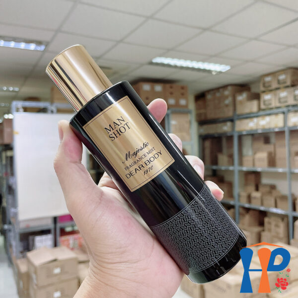 Xịt Thơm Toàn Thân Nam Dear Body Majestic Fragrance Mist 270ml (for man, lưu hương 3 - 5 giờ)